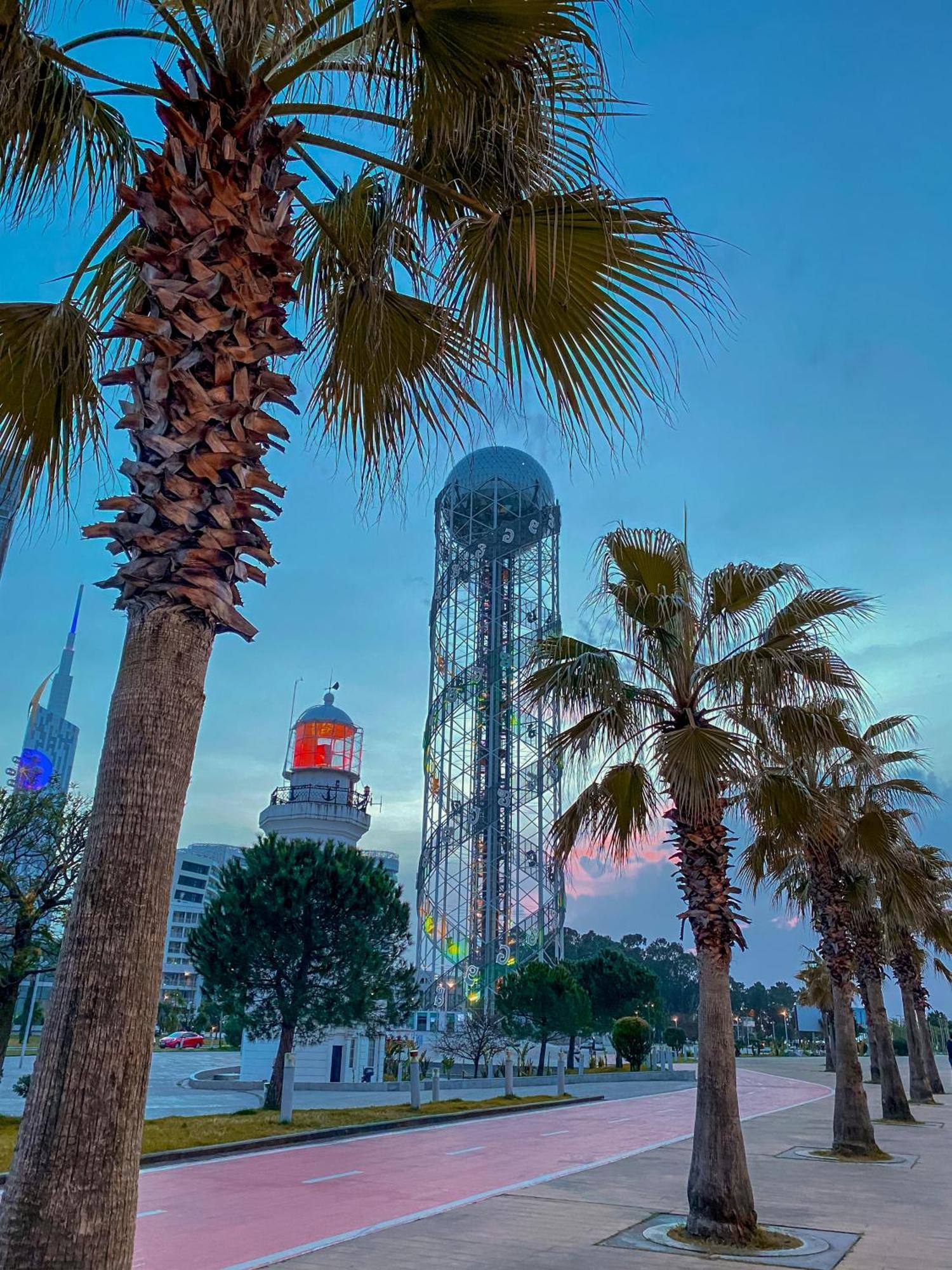 Luxury Batumi Hotel Esterno foto